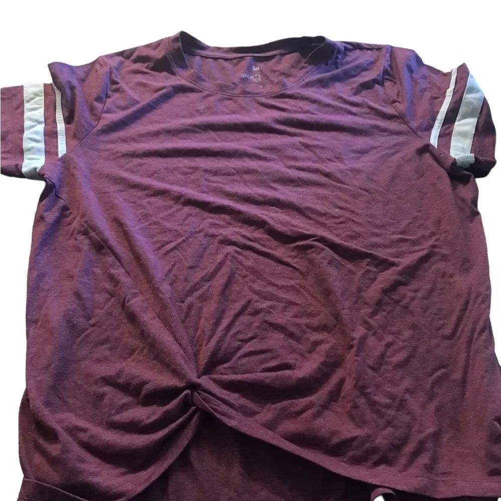 So sporty tee size XL v necked tee shirt see pics great condition